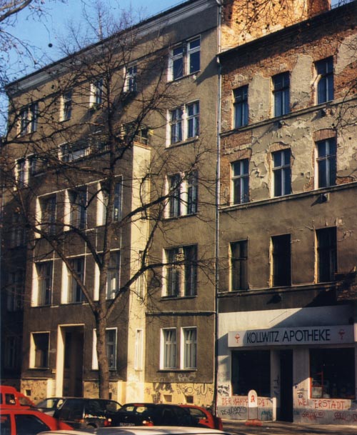 Kollwitzstraße 52, Foto von der Fassade, Zustand 1991